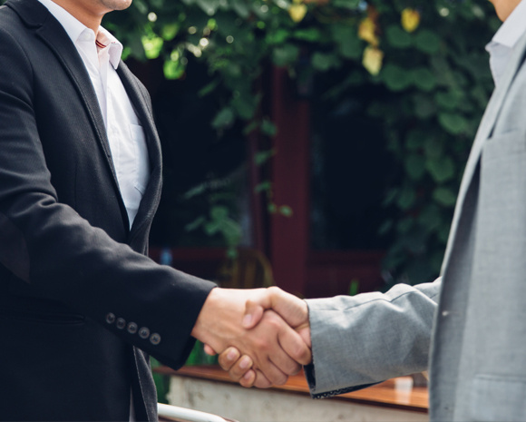 Business Etiquette – Gaining That Extra Edge
